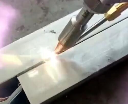 數(shù)控激光切割機(jī)公司 數(shù)控激光切割機(jī)公司