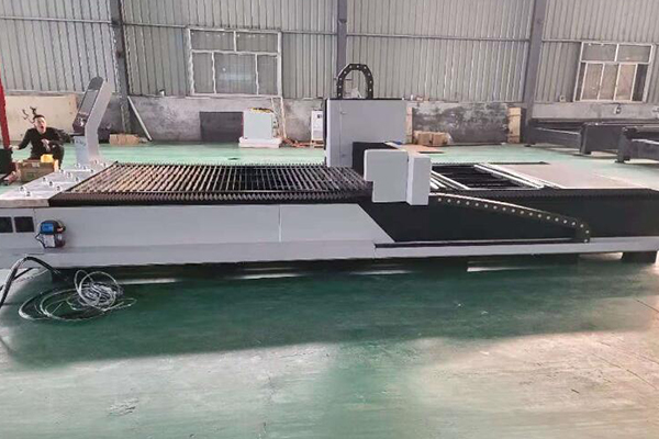 選用光纖激光切割機(jī)在價格的一些誤區(qū) 選用光纖激光切割機(jī)在價格的一些誤區(qū)