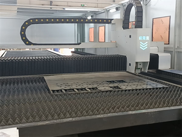 數(shù)控光纖激光切割機(jī) 數(shù)控光纖激光切割機(jī)